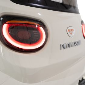 Masina Electrica RURIS Pilot GT500 Alb 2000 W